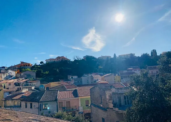 Al Centro - Bed and breakfast Ossi